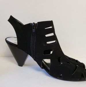 Coach and Four black heels EUC COACH AND FOUR 10M